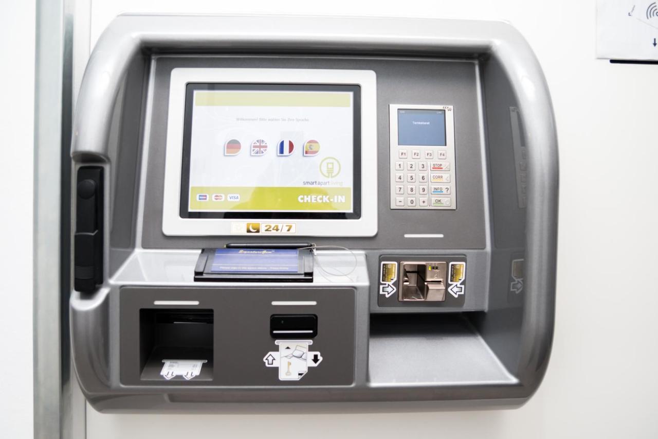 Smart Nano Living - Wien Hauptbahnhof - Self Check-In Экстерьер фото
