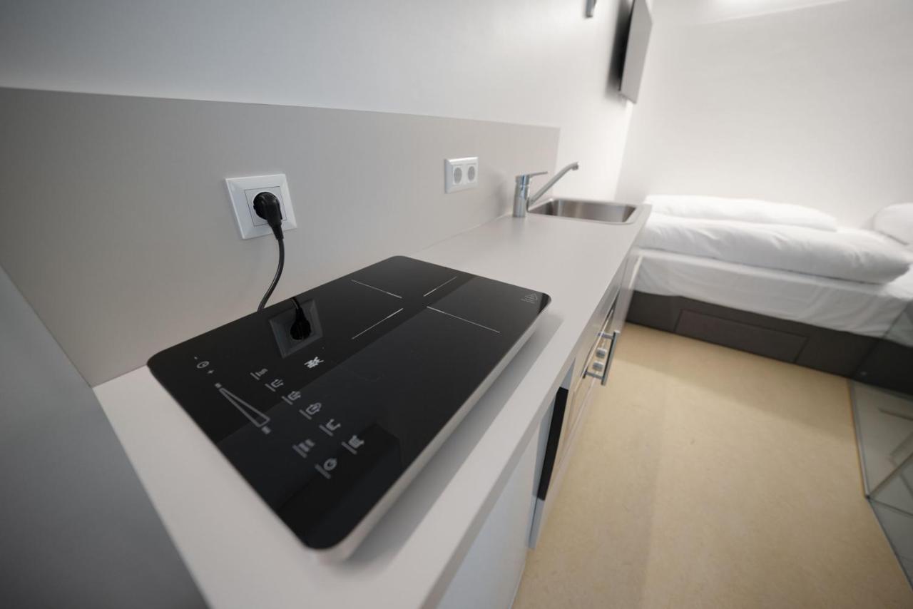 Smart Nano Living - Wien Hauptbahnhof - Self Check-In Экстерьер фото